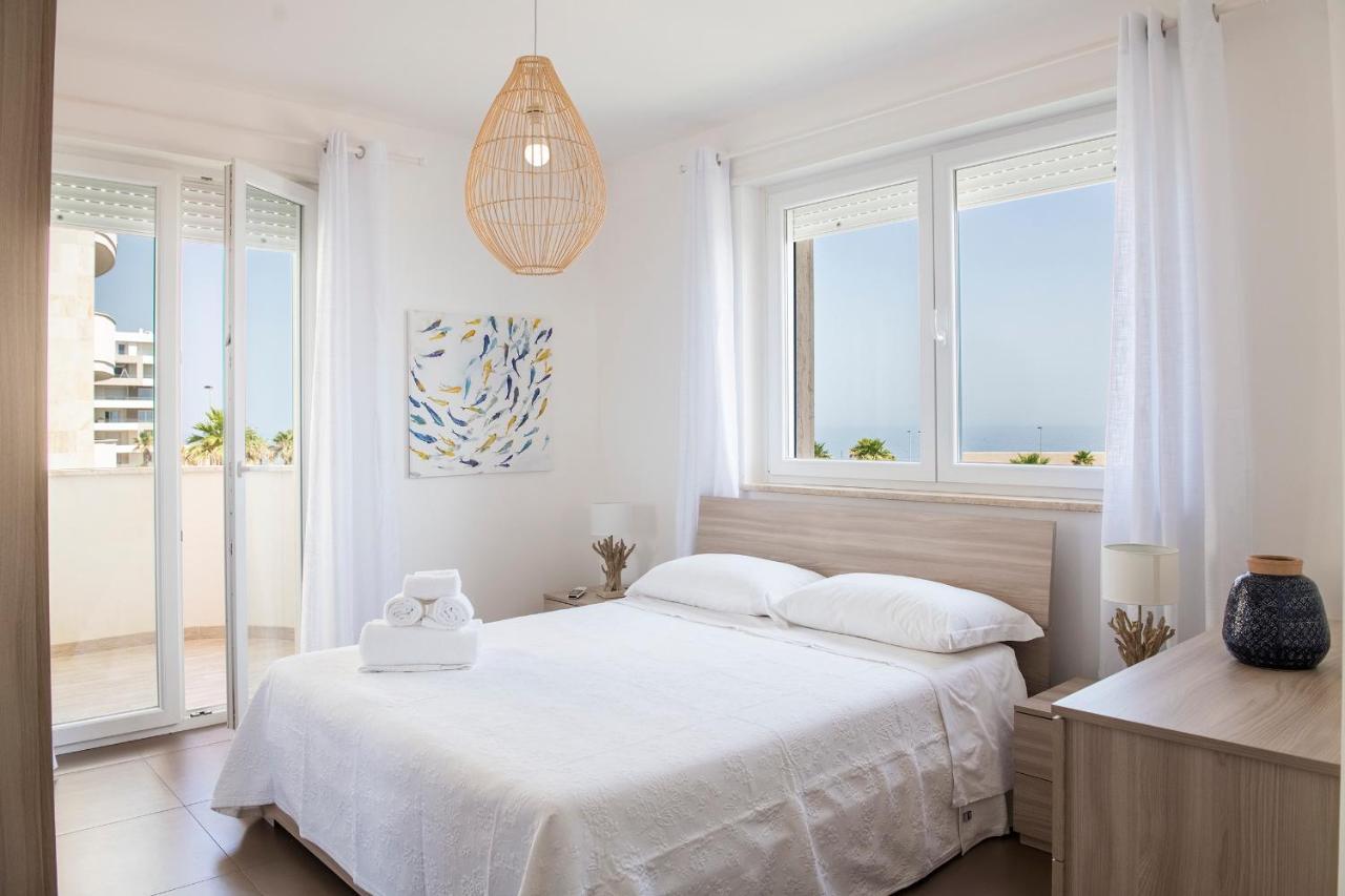 Casa Tiziana - Apulianstay Group モノーポリ エクステリア 写真